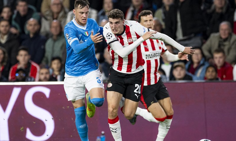Preokret i golijada PSV-a, Napoli potpuno razbijen
