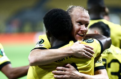 Vida zabio i izborio penal za ludu pobjedu AEK-a, Čolak strijelac u slavlju Legije