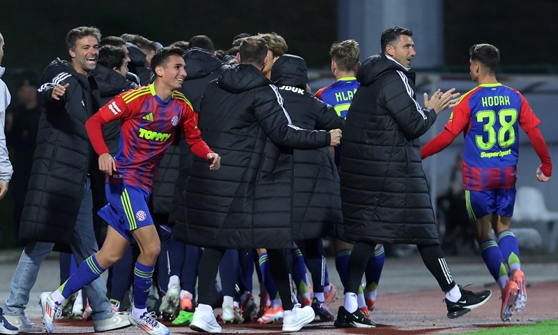 Hajduk rano poveo, Šarlija pogodio nakon uigrane kombinacije iz kornera