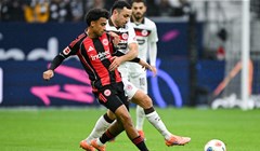 Borussia Mönchengladbach do prve pobjede, Eintracht remizirao kod posljednje momčadi lige