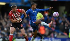 Manchester United do treće pobjede u nizu, Sunderland barem privremeno do drugog mjesta