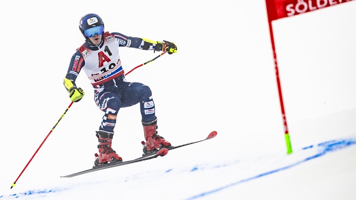 Druga vožnja pokvarila Zubčiću plasman, Odermatt slavio na otvaranju sezone