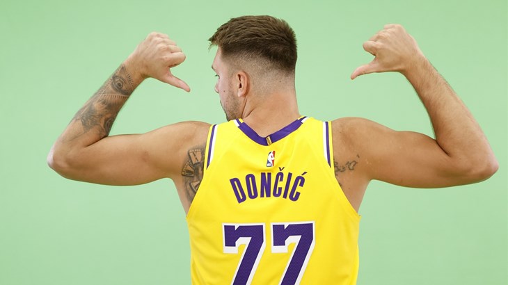 Matkoviću sedam minuta u porazu protiv aktualnog prvaka, triple-double Dončića u pobjedi Lakersa