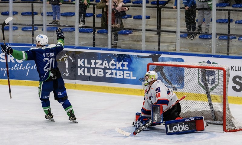 Dvostruka pobjeda hokejaša Siska u Bregenzerwaldu, Vitezovi su ponovno na vrhu Alpske lige