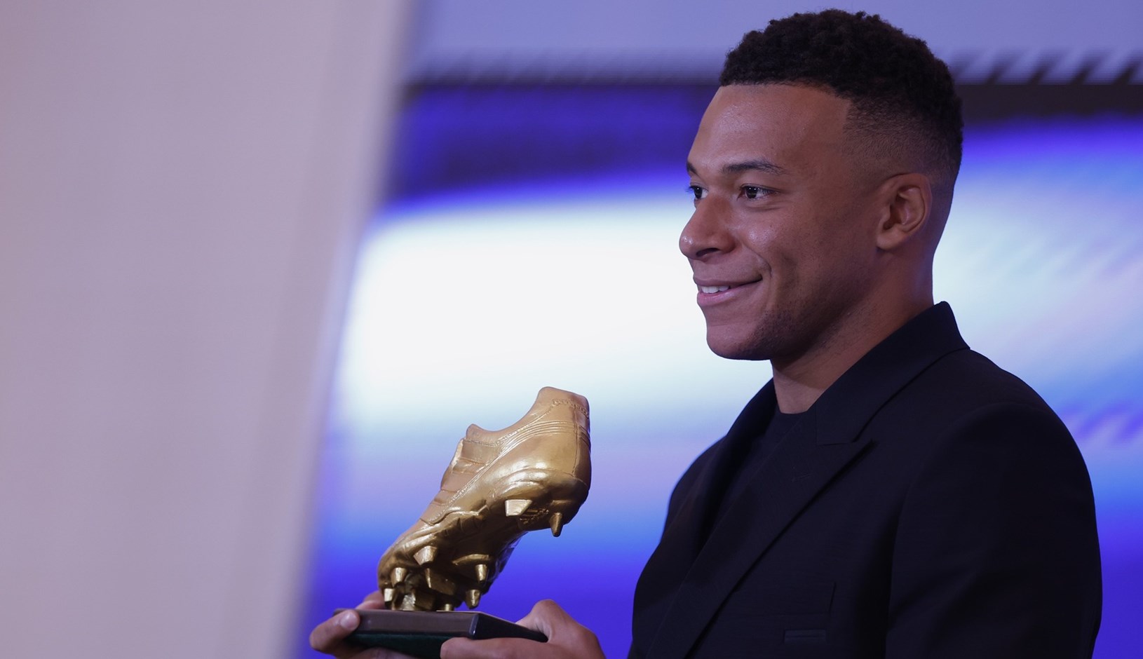 PSG mora isplatiti Kylianu Mbappeu više od 60 milijuna eura