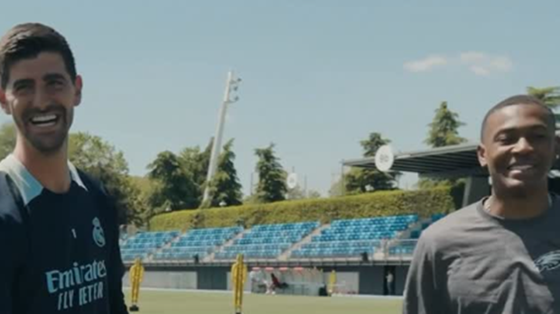 Drugačija lopta, ali za Courtoisa problema nema, preciznost je na razini