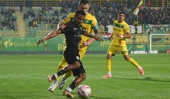 Bez pobjednika na Drosini: Vukovar uzeo bod u Puli i prepustio fenjer Osječanima