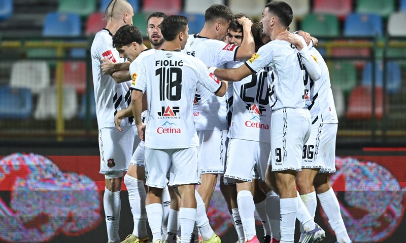 Bizaran autogol Stojakovića bacio Lokomotivu rano u zaostatak od dva gola