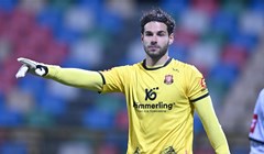 Drugi autogol u prvih osam minuta, Lokomotiva smanjila zaostatak