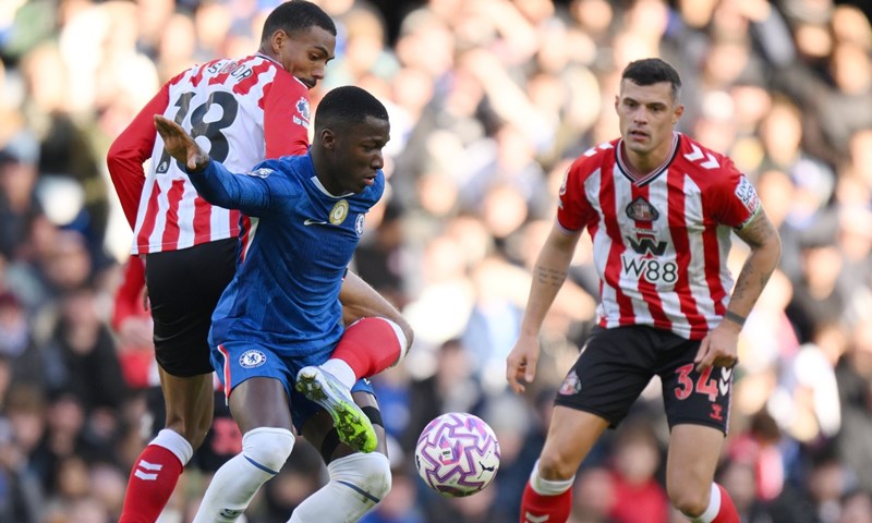 Sunderland propustio priliku za skok na drugo mjesto, Evertonu bod u gostima
