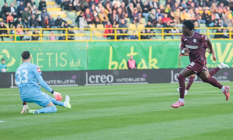 Potvrđeno: Salim Fago Lawal u rekordnom transferu preselio u Viktoriju Plzen