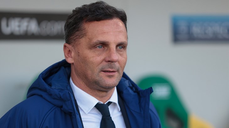 Kovačević ostaje na klupi Dinama, igrači već u Puli odradili sastanak