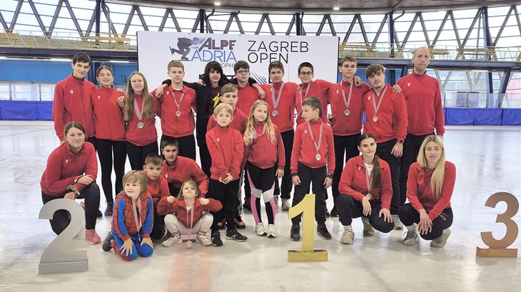 Mladi hrvatski brzoklizači na Alpe Adria Trophy Zagreb Open 2025 osvojili 12 odličja