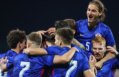 Kronologija: Hrvatska slavila u Mađarskoj i nastavila s odličnim rezultatima u kvalifikacijama