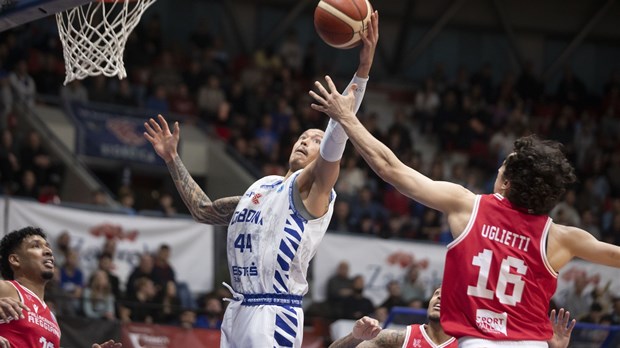 Cibona propustila veliku priliku, Talijani slavili u Domu Dražena Petrovića i prošli dalje