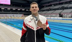 Nikola Zdrilić osvojio prvu hrvatsku medalju u plivanju u povijesti Deflimpijskih igara