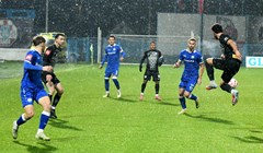 Sretan gol Vukovaraca, od Čovićeve noge lopta ide u mrežu