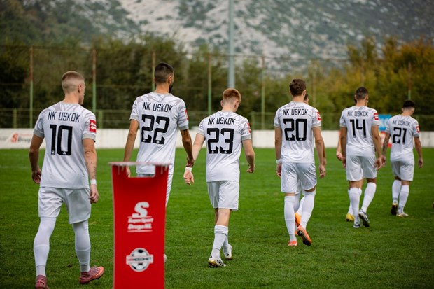 Nogometaši Uskoka iz Klisa po povratku s gostovanja spasili ljudski život