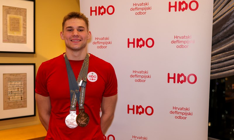 Nikola Zdrilić do druge medalje u dva dana na Deflimpijskim igrama!