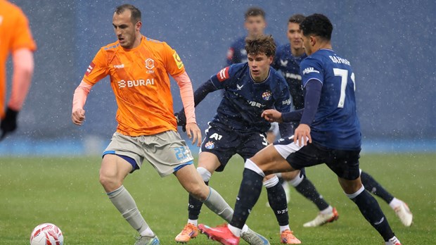 Dinamo pokazao bolje lice, Modri nadigrali i zasluženo svladali Varaždin