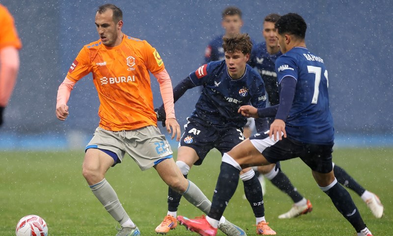 Dinamo pokazao bolje lice, Modri nadigrali i zasluženo svladali Varaždin
