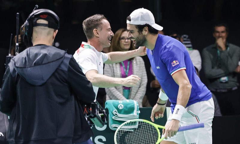 Italija sve riješila u singlu i bez glavnih aduta osvojila Davis Cup