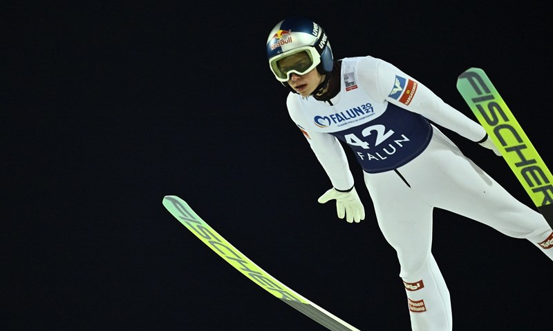 Anže Lanišek slavio u Falunu i preskočio Krafta u ukupnom poretku