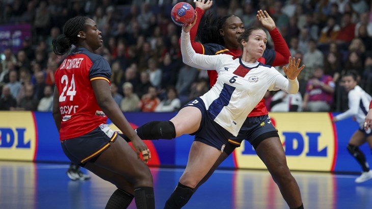 Počelo Svjetsko prvenstvo rukometašica, europske reprezentacije uspješne