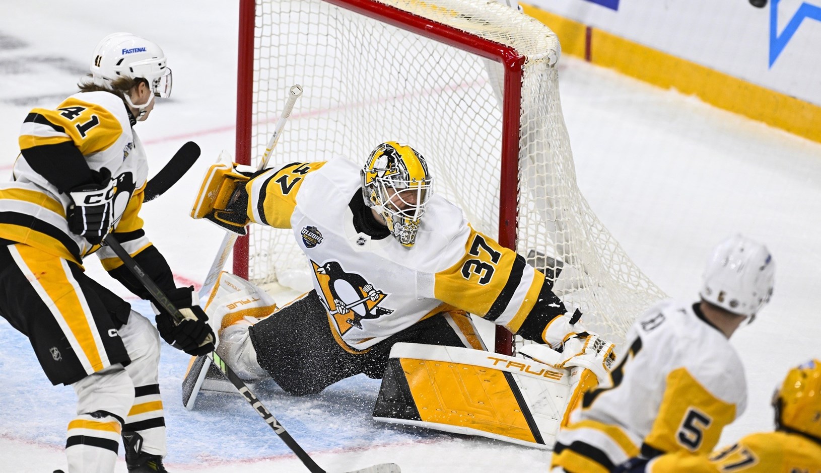 Jetsi na vrijeme zaustavili nalet Predatorsa, Maple Leafsi vrlo uvjerljivi u Pittsburghu