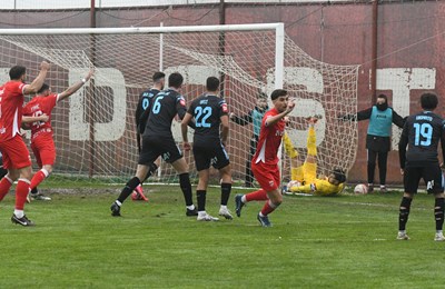 Mladost Ždralovi šokirala Rijeku, pogledajte lijep pogodak Marija Nikolića!