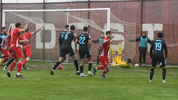 Mladost Ždralovi šokirala Rijeku, pogledajte lijep pogodak Marija Nikolića!