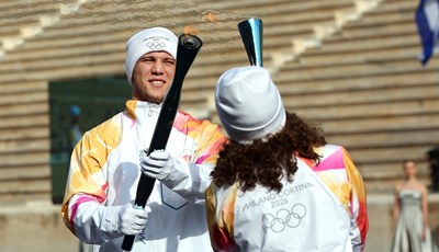 Organizatori Zimskih olimpijskih igara preuzeli olimpijsku baklju