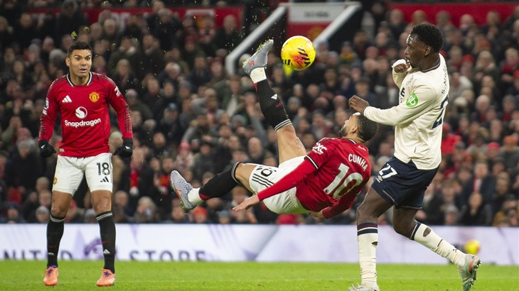 Manchester United ponovno kiksao, West Ham u završnici do boda