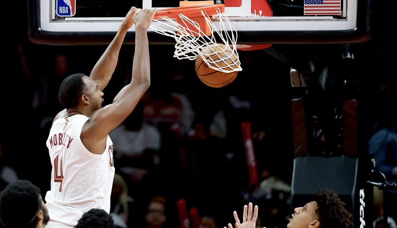 Zubac i Clippersi upisali novi poraz, Thunder došao do 14. uzastopne pobjede