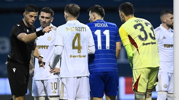 Dinamo proslavio pogodak, ali VAR odlučio - bio je prekršaj