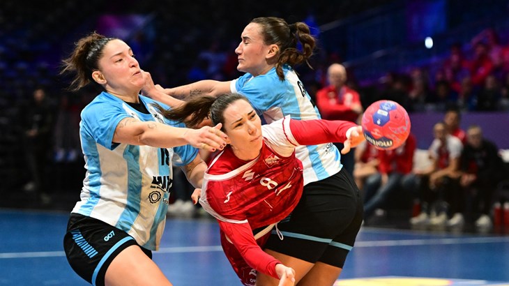 Argentina tijesno slavila protiv Tunisa, Poljakinje bolje od Austrijanki