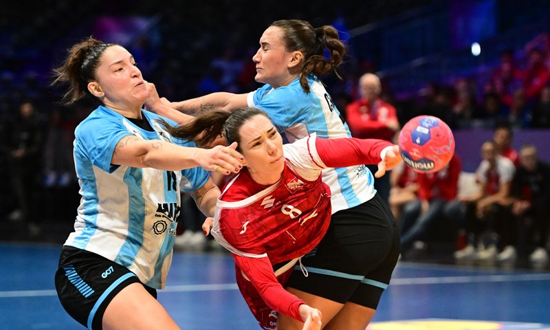 Argentina tijesno slavila protiv Tunisa, Poljakinje bolje od Austrijanki