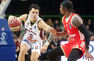 Dubai i dalje ostaje neporažen, Zvezda slavila u Sarajevu