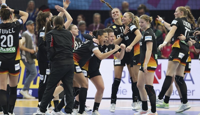 Njemice prve do polufinala Svjetskog prvenstva, Brazilke gubile od prve minute