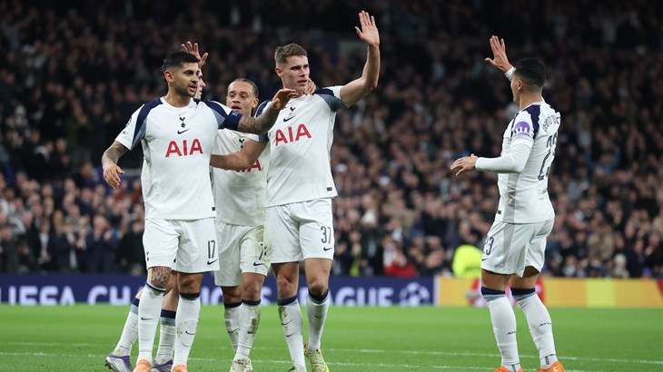 Autogol i dva kaznena udarca za pobjedu Tottenhama protiv Slavije Prag