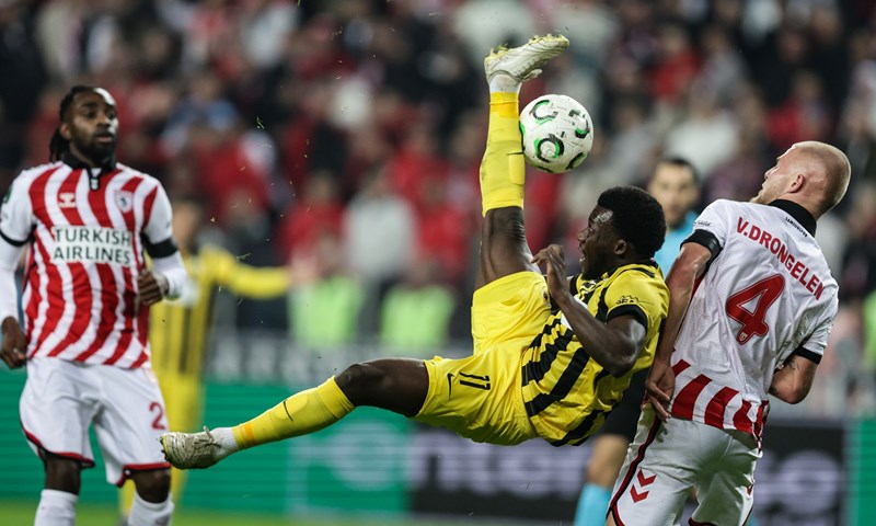 Perkovićev Noah preokretom do pobjede, Vida igrao u slavlju AEK-a