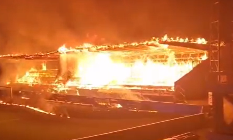Haka je ispala iz finske lige, a tri maloljetna navijača zapalila su tribinu na stadionu