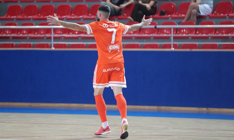 Torcida lako do pobjede protiv Squarea, Novo Vrijeme se vratilo iz tri gola minusa