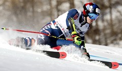 Brennsteiner nadmašio Norvežane i Odermatta, Zubčić 19. nakon prve vožnje