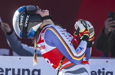 Emma Aicher odnijela pobjedu u spustu u St. Moritzu, Vonn odmah do nje