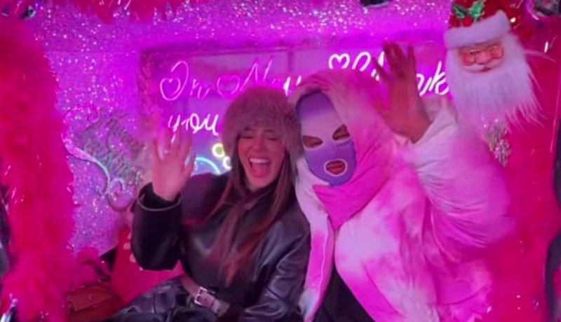 Neymar s fantomkom na licu izašao na advent u New Yorku