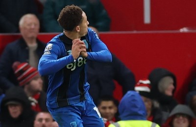 Ludnica na Old Traffordu: Bournemouth uzeo bod u utakmici s osam golova