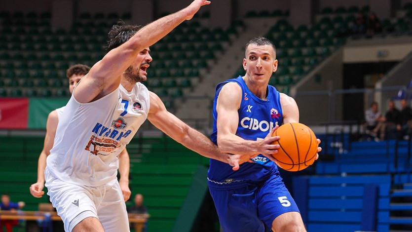 Cibona dobila pojačanje pod obručima, ugovor potpisao Marjan Čakarun