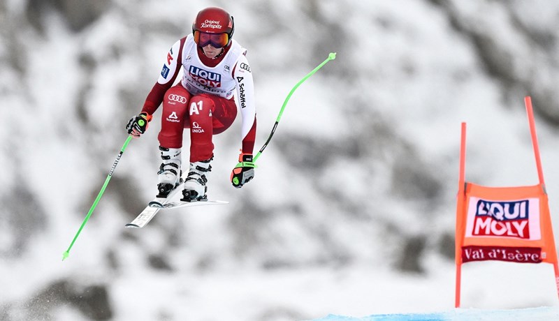 Cornelia Hütter pobjednica spusta u Val d'Isereu, na postolju i Lindsey Vonn
