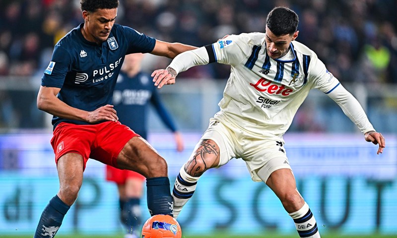 Atalanta u sudačkoj nadoknadi iskoristila igrača više i slomila Genou